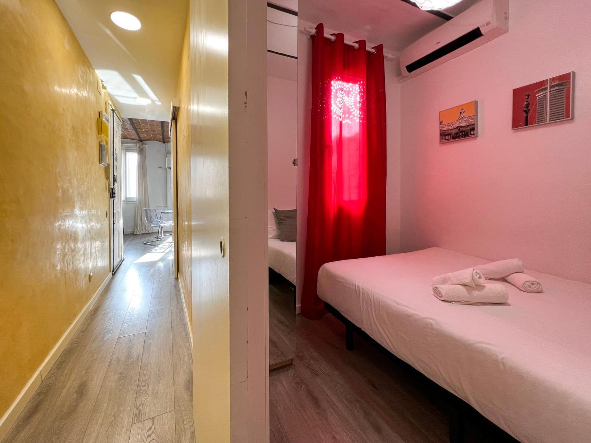 Stay U-Nique Apartments Fontrodona Барселона Екстериор снимка